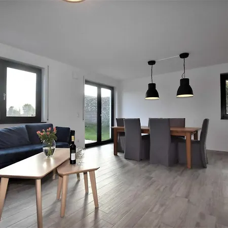 Ferienhaus Wildrose 2 Kuehlungsbor